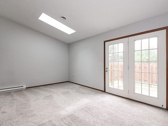 2nd image of 5279 Creekside Blvd Unit Q19