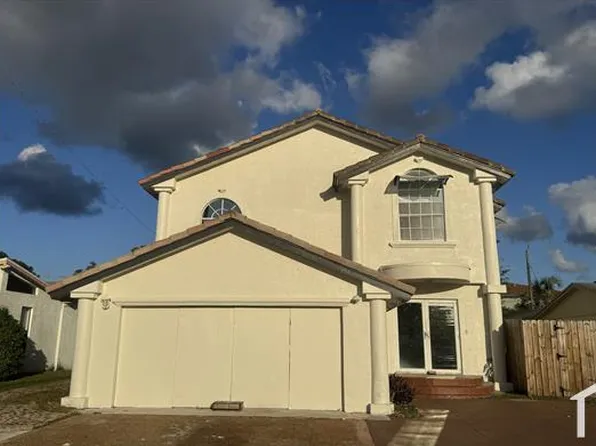 472 NW 2nd Ter, Deerfield Beach, FL