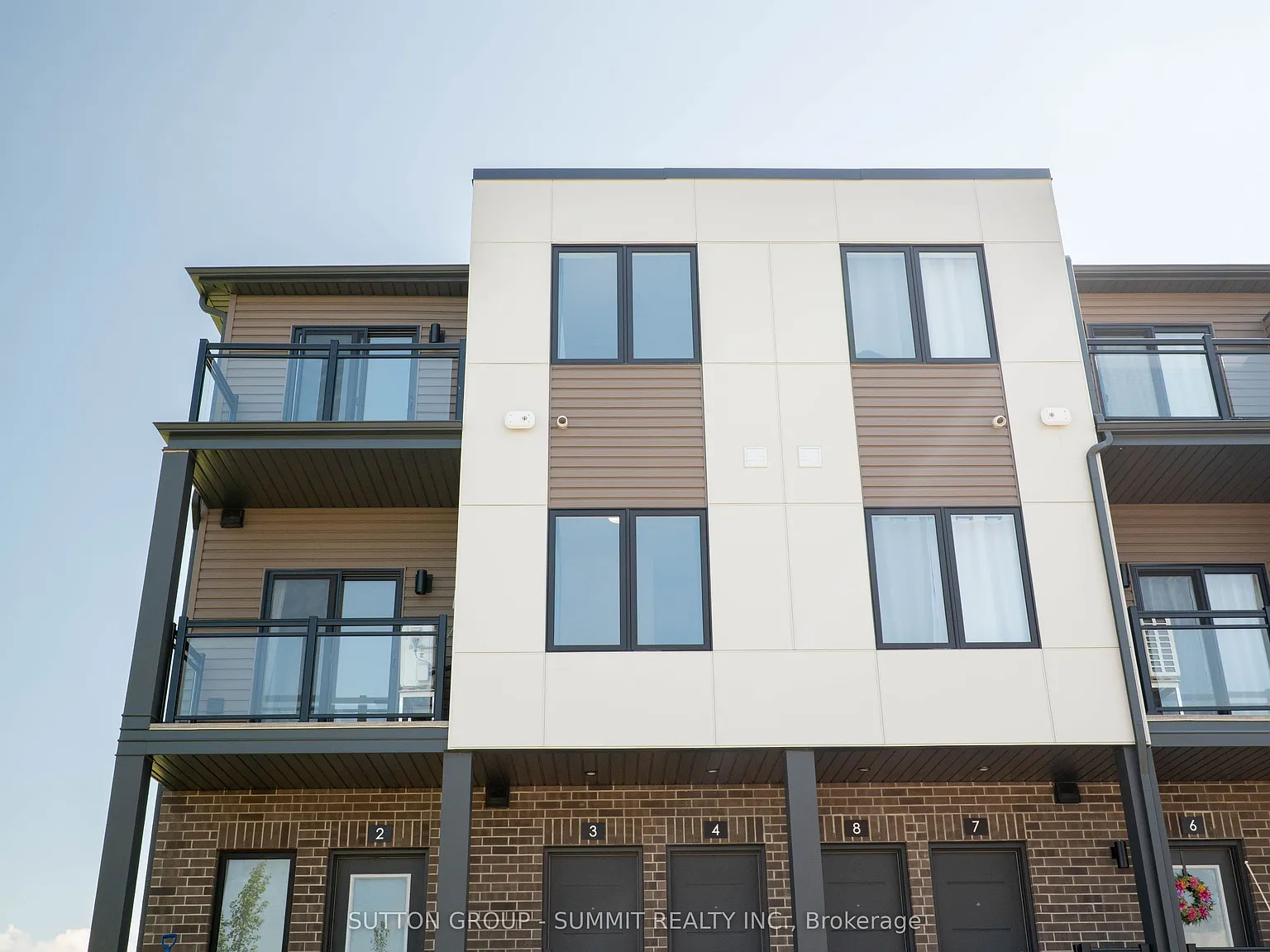 2 bed, $2,300 — Photo 2
