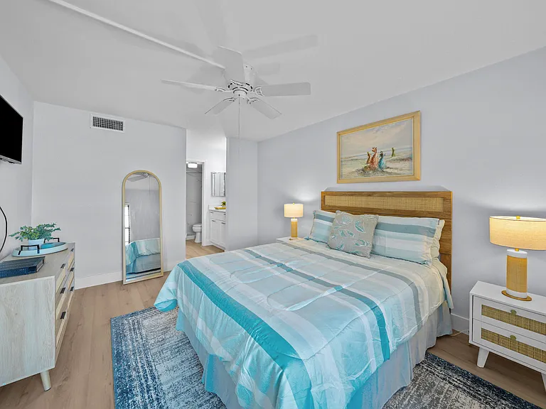 6051 Sun Blvd #111 — Photo 13