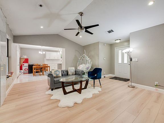 5th image of 205 Freedom Ln