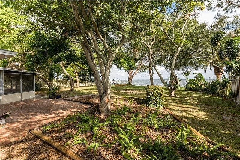 1st image of 4219 Bayshore Blvd NE