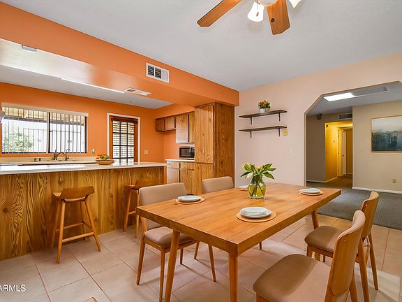 3rd image of 4928 W VILLA MARIA Drive
