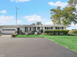 22619 W Grant Hwy, Marengo, IL 60152