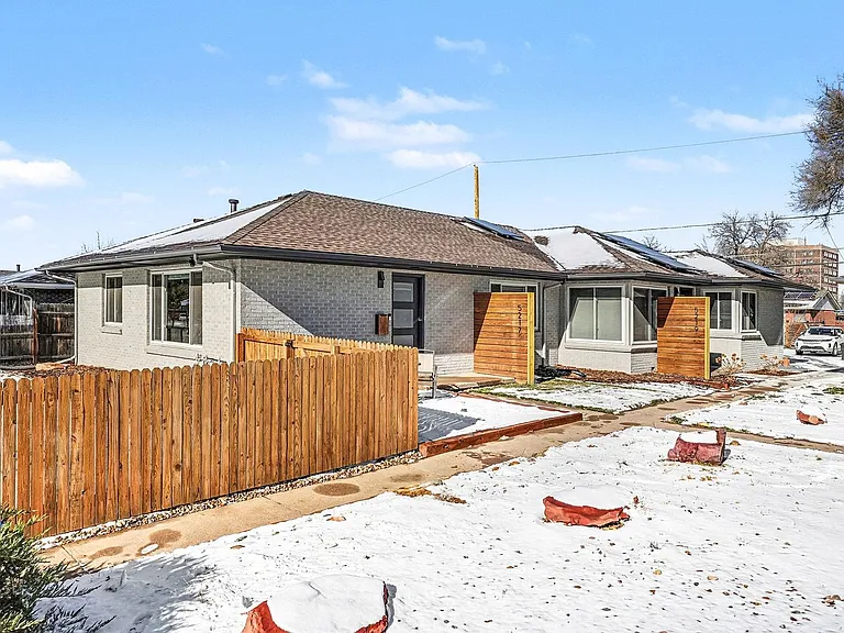 5217 E Martin Luther King Jr Blvd — Photo 3