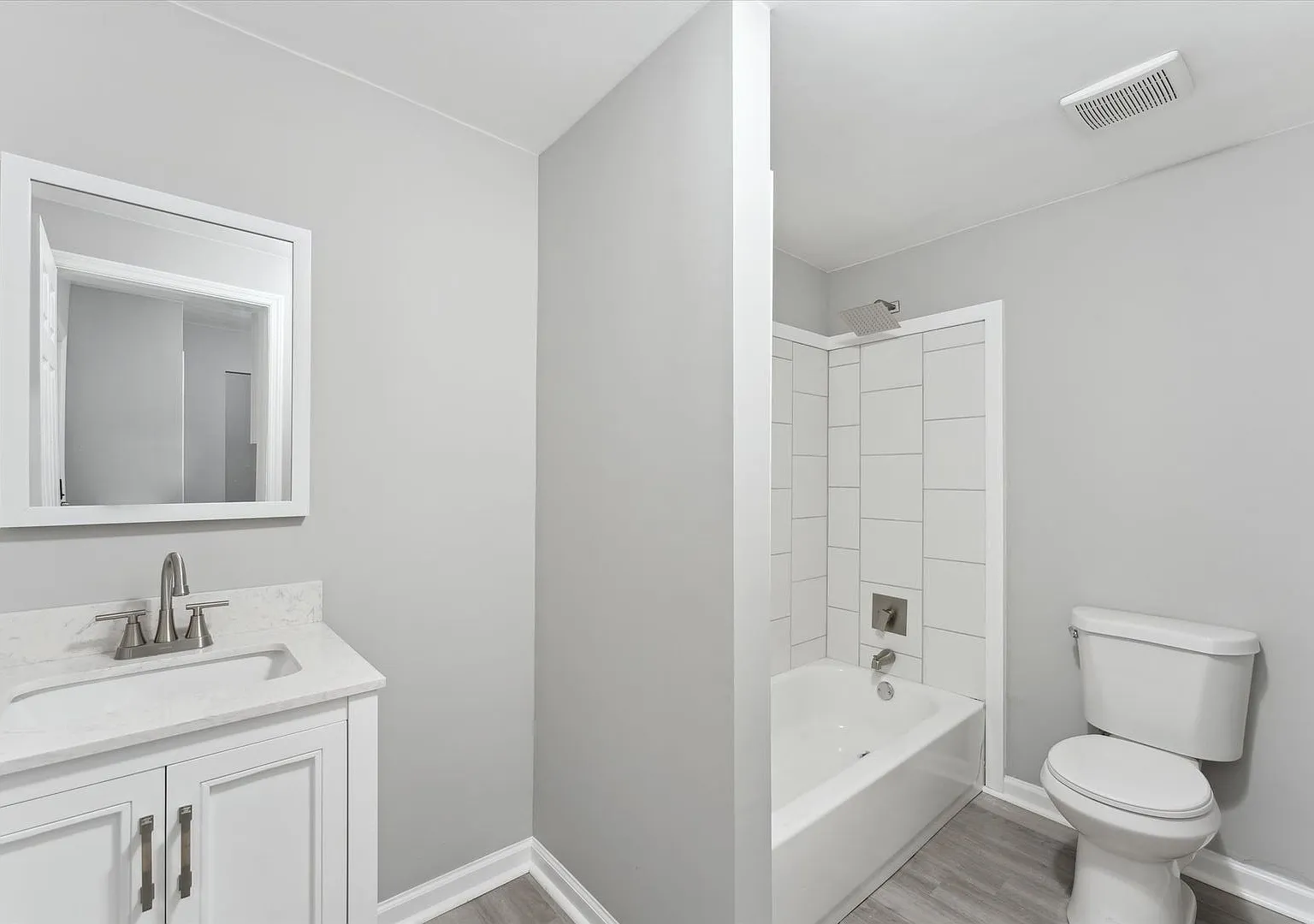 810 - 816 West 38th Street — Photo 3