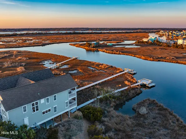 208 N Boca Bay Lane #A, Surf City, NC 28445