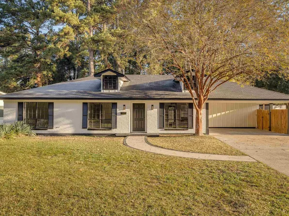 802 Adcock Cir, Monroe, LA 71201