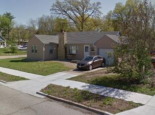 826 Sunset Ave, Manhattan, KS 66502