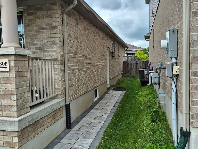 30 Stevenson St #B — Photo 5