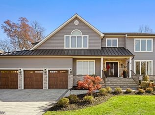 34 Wheeler Rd, Wayne, NJ 07470