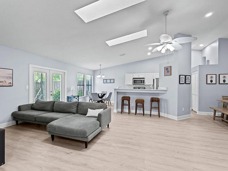 1599 Bayridge Pl — Photo 14