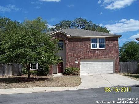 1st image of 8910 Oakwood Ct