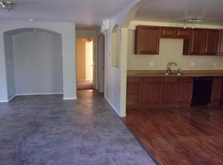 803 E Stanley Pl #B, Granite Falls, WA 98252