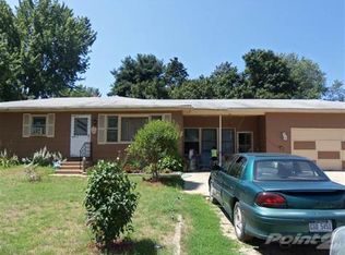 1564 Kay Dr, Benton Harbor, MI 49022