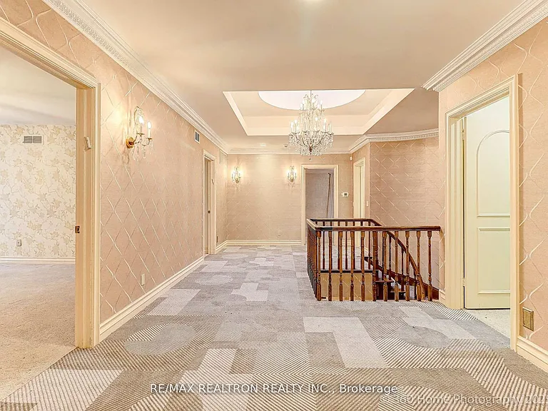 29 Sultana Ave — Photo 23
