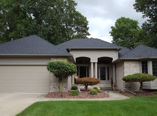 27149 John Dr #51, New Boston, MI 48164