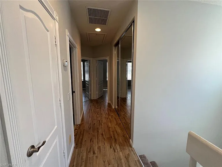 5365 Cove Cir #125 — Photo 8