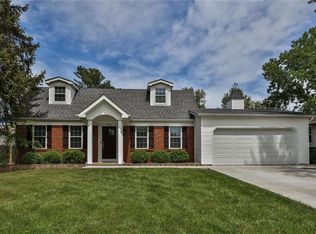 703 Brickingham Dr, Saint Peters, MO 63376