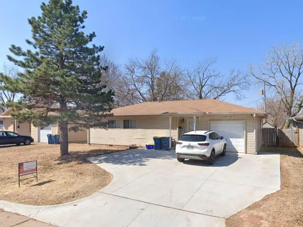 122 S Doty St, Yale, OK 74074