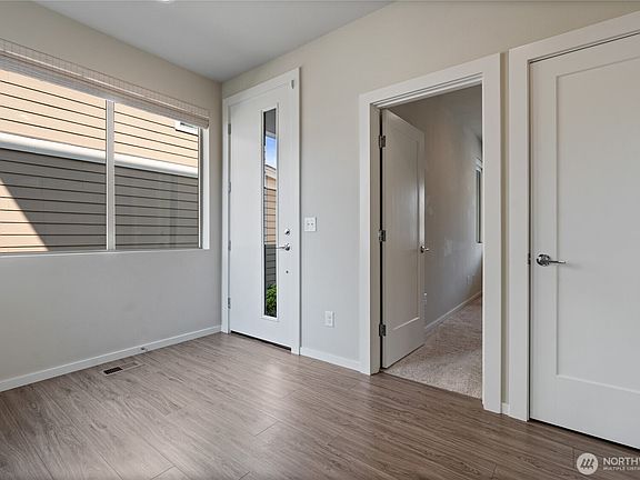 3rd image of 10721 SE 187th Place