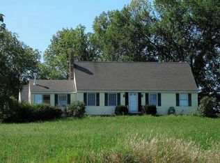 118 Meaderboro Rd, Farmington, NH 03835