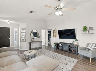 24638 N 40th Ln, Glendale, AZ 85310