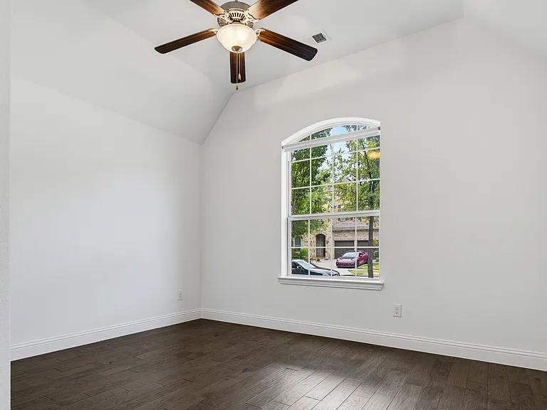 8272 Haltered Horse Ln — Photo 5