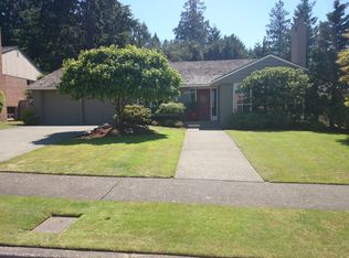 3935 W Barrett St, Seattle, WA 98199