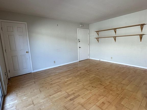 5th image of 1447 48th Ave #4