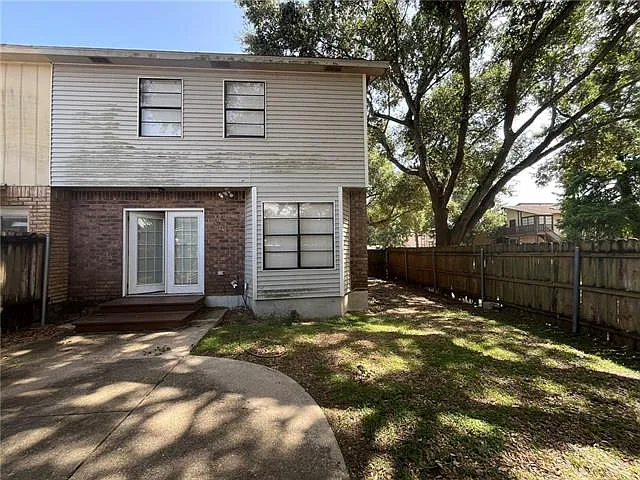 2321 Oxford Pl — Photo 19