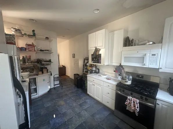 1450 Newton St NW #4, Washington, DC 20010