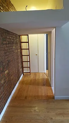 Rented by New York Residence | media 22