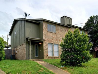 2239 Chase Ct, Dalworthington Gardens, TX, 76013