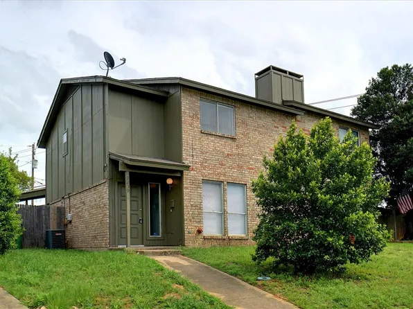 2239 Chase Ct, Dalworthington Gardens, TX 76013