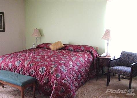 BroadieBedroom