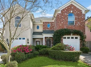 184 Metairie Ct, Metairie, LA 70001