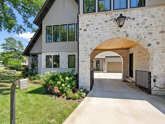 5th image of 906 Brooks Ave