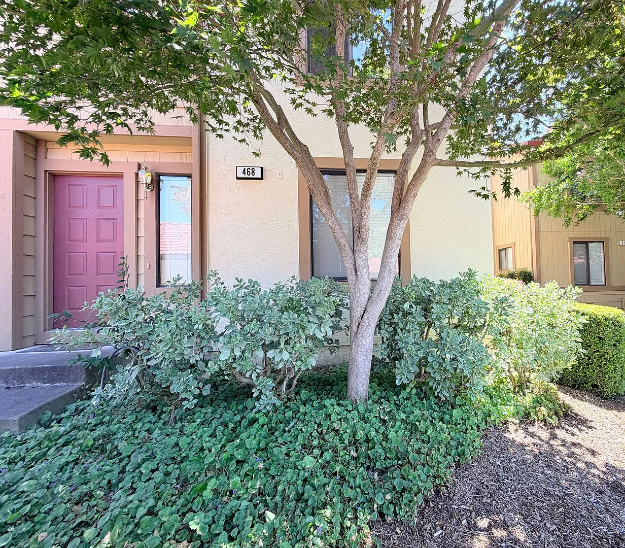 Charming Two-Story Petaluma Home Private Yard & Community Amenities — Photo 1