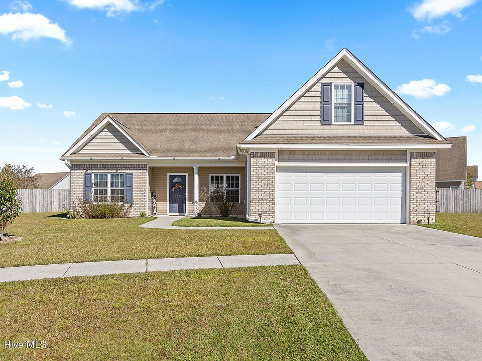 1st image of 207 Sunstone Court