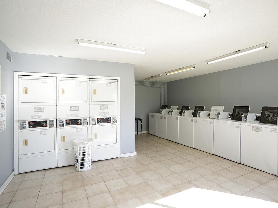 137 Aspen St, Gardner, KS 66030 Zillow