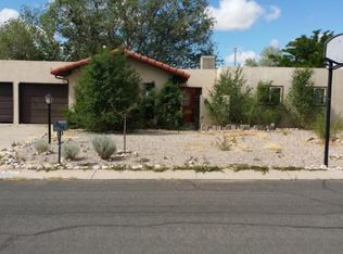 4704 Sombrerete Rd SE, Rio Rancho, NM 87124