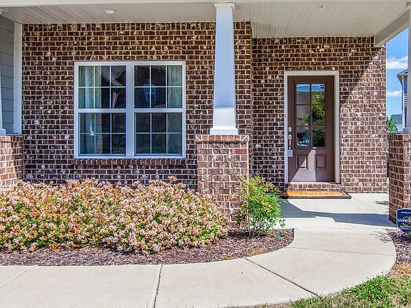 2nd image of 2174 Chaucer Park Ln