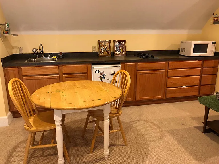 3rd floor suite