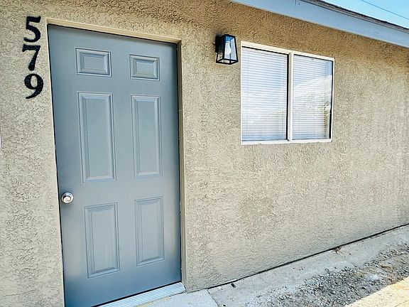 2nd image of 579-579 N Minaret Ave