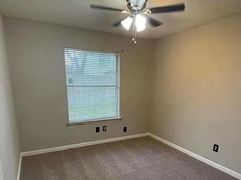 2025 Sandy Knoll Dr — Photo 7