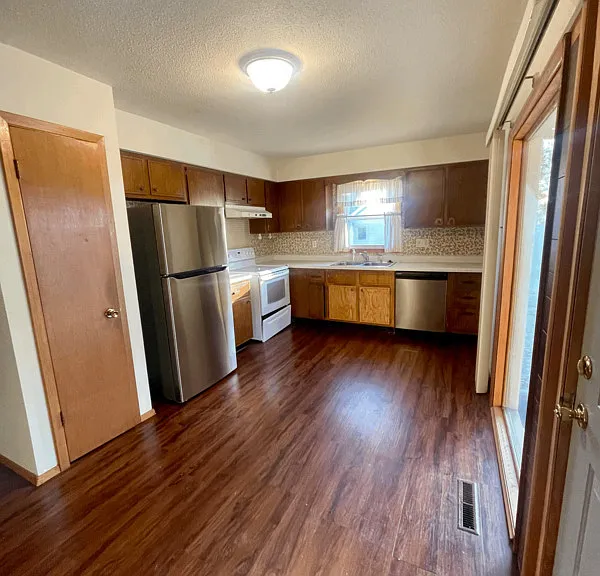 2717 O Ave NW — Photo 4
