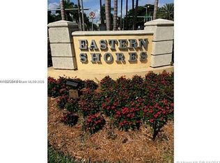3660 NE 166th St APT 703, North Miami Beach, FL 33160