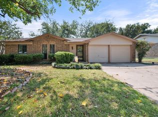 823 Quail Ter, Mansfield, TX 76063