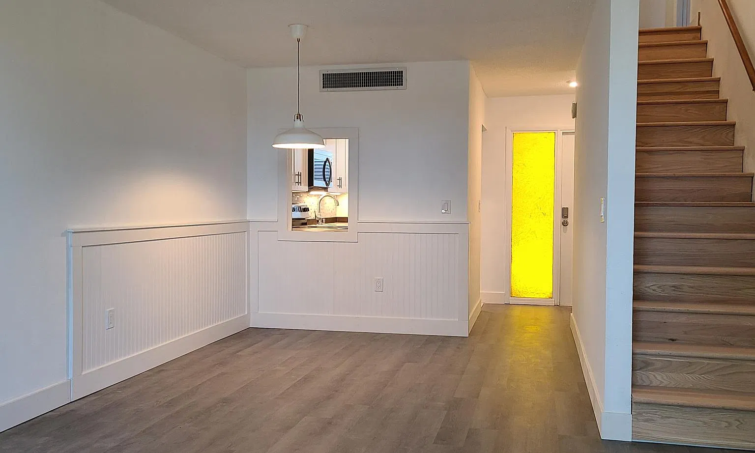 717 SW 75th St — Photo 3